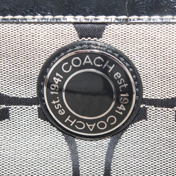 Coach Shoulder Bag - Picture 4 of 6